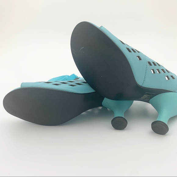 John Fluevog Turquoise Heels - Picture 9 of 14
